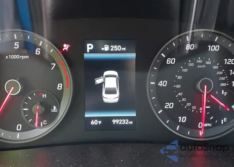 2018 Hyundai Sonata Sport 2.0T z USA, uszkodzony, nr VIN 5NPE34AB1JH616542